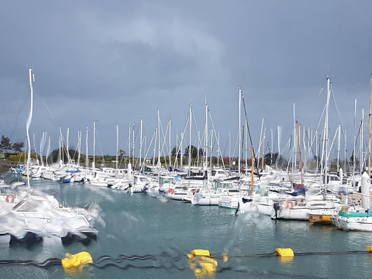 Les Cormorans Saint-Vaast-la-Hougue Exterior foto